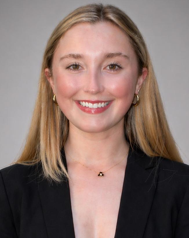 Headshot photo of Madeleine Fitzhenry